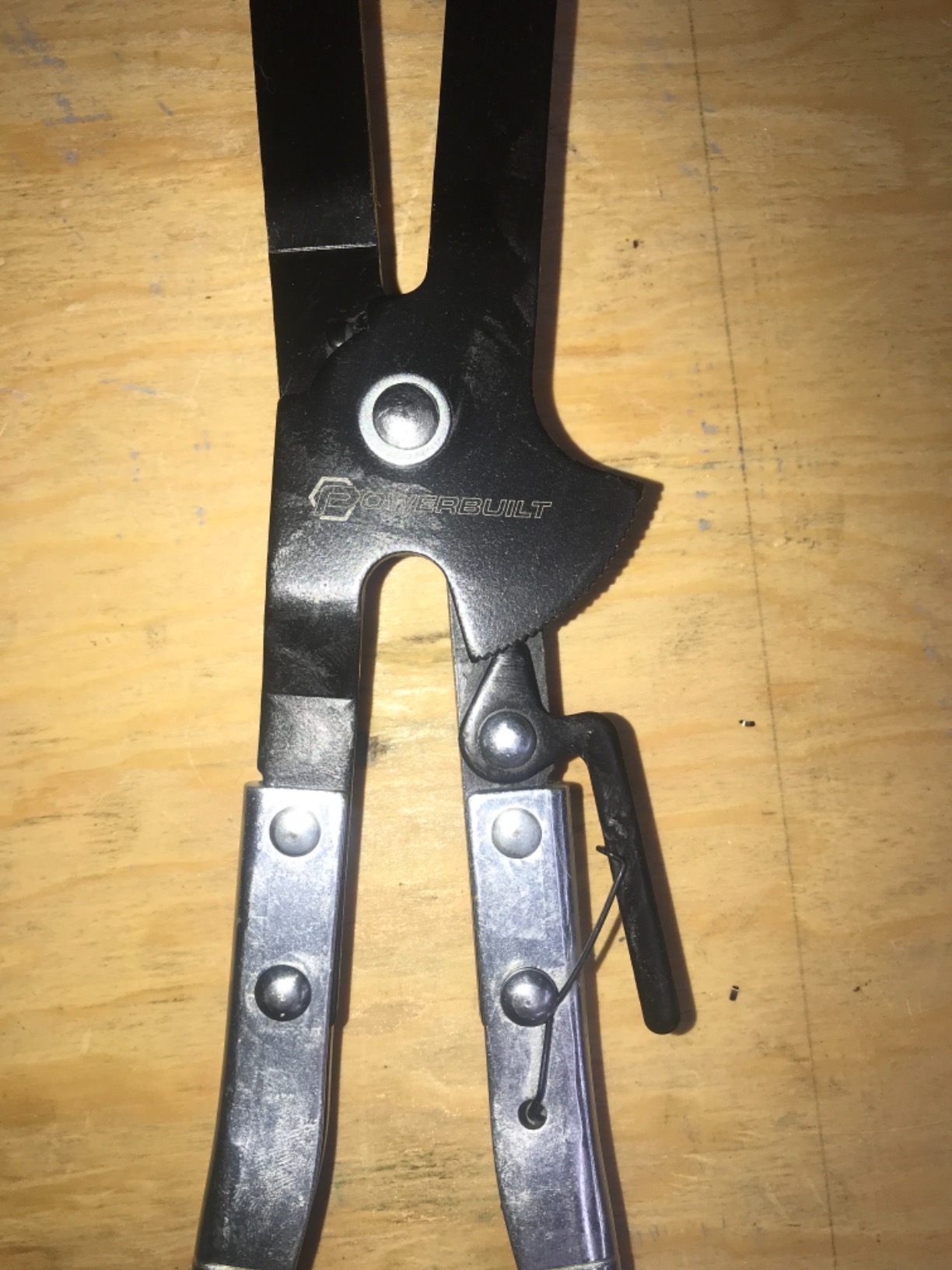 Powerbuilt Piston Ring Compressor Tool Set for Car Engine, Vehicle Maintenance Clamps, Ratchet Pliers, Storage Case - 940387 customer photo 1
