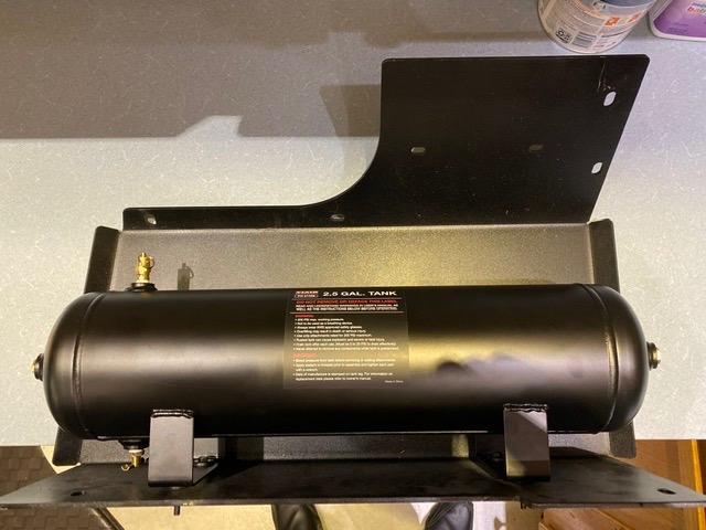 VIAIR 2.5 Gallon Air Tank (Six 1/4