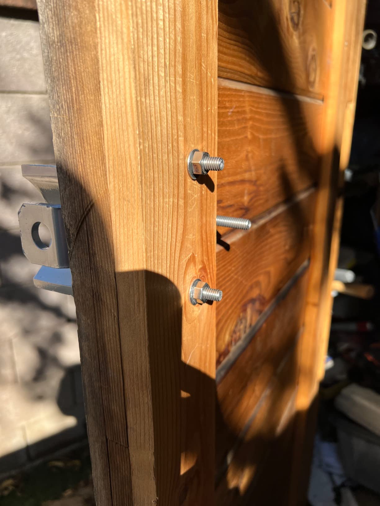 Master Lock Chrome Puck Lock, Heavy Duty Hidden Shackle Lock and Hasp, Solid Steel Lock for Trucks, Trailers, or Vans, M736XKAD customer photo 1