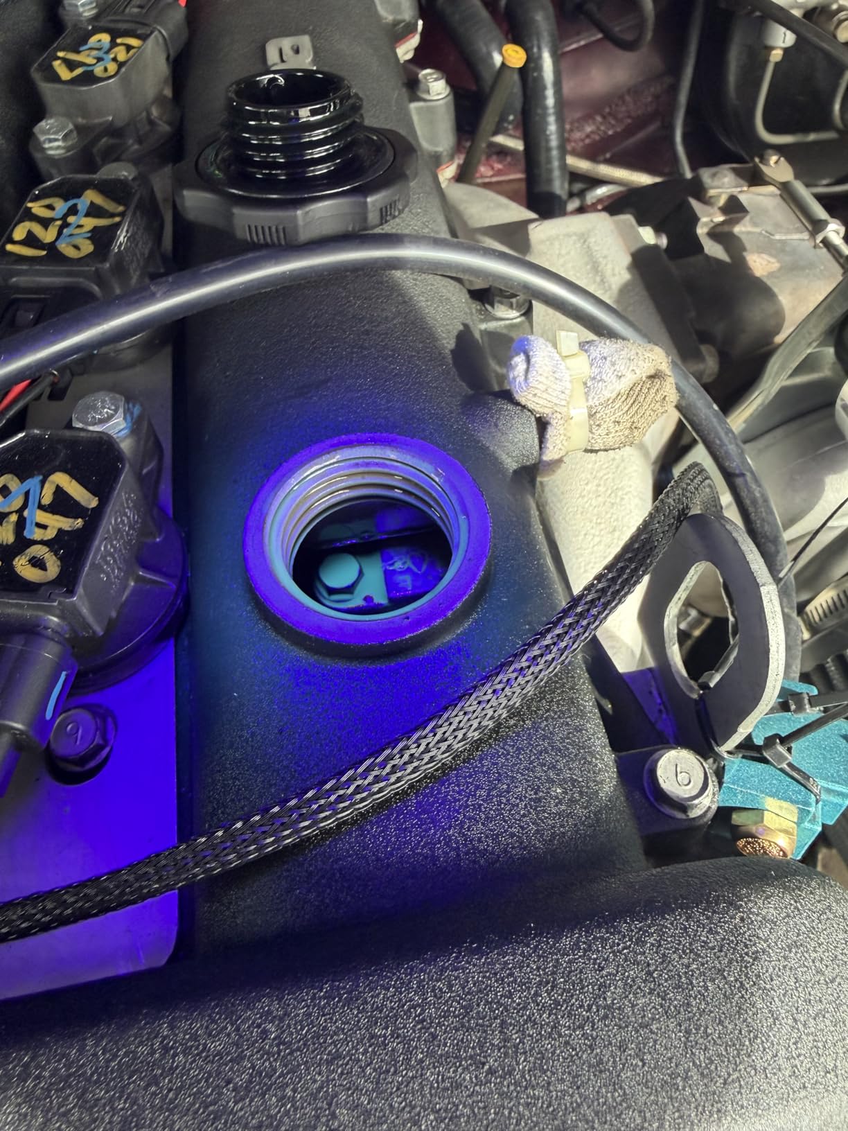 A/C Pro Certified Auto Pro Oil and Fuel System UV Dye Leak Detection for Cars & Trucks & More, 1 Oz, 374CS, Universal customer photo 2