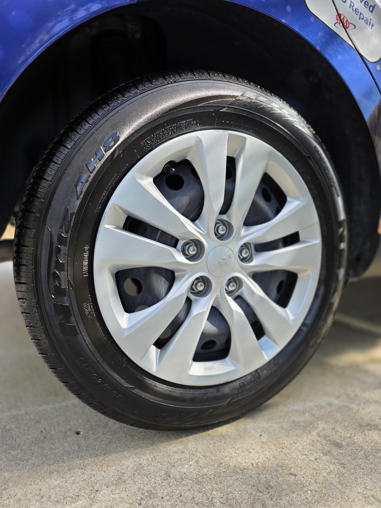 3D Ultra Protectant Tire Shine Spray - Water-Based High Gloss Tire Dressing | Long Lasting UV Protection for Rubber & Vinyl | No Sling | Made in USA | 1 Gallon customer photo 2