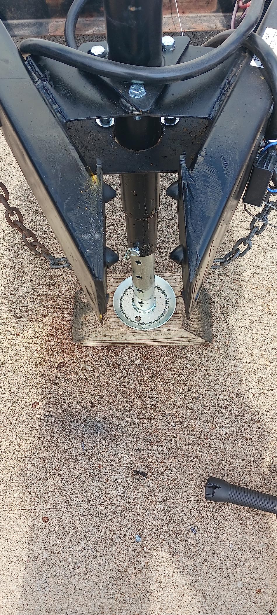 Curt 25210 A-Frame Coupler customer photo 2