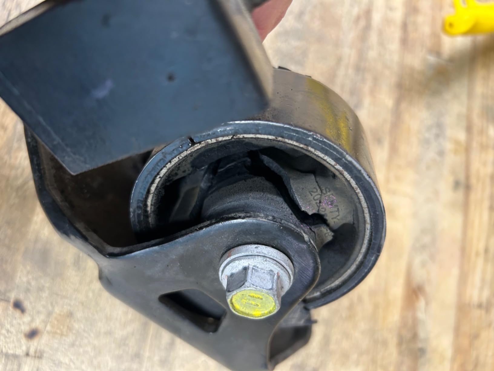 Beck/Arnley 104-1903 Engine Mount customer photo 1