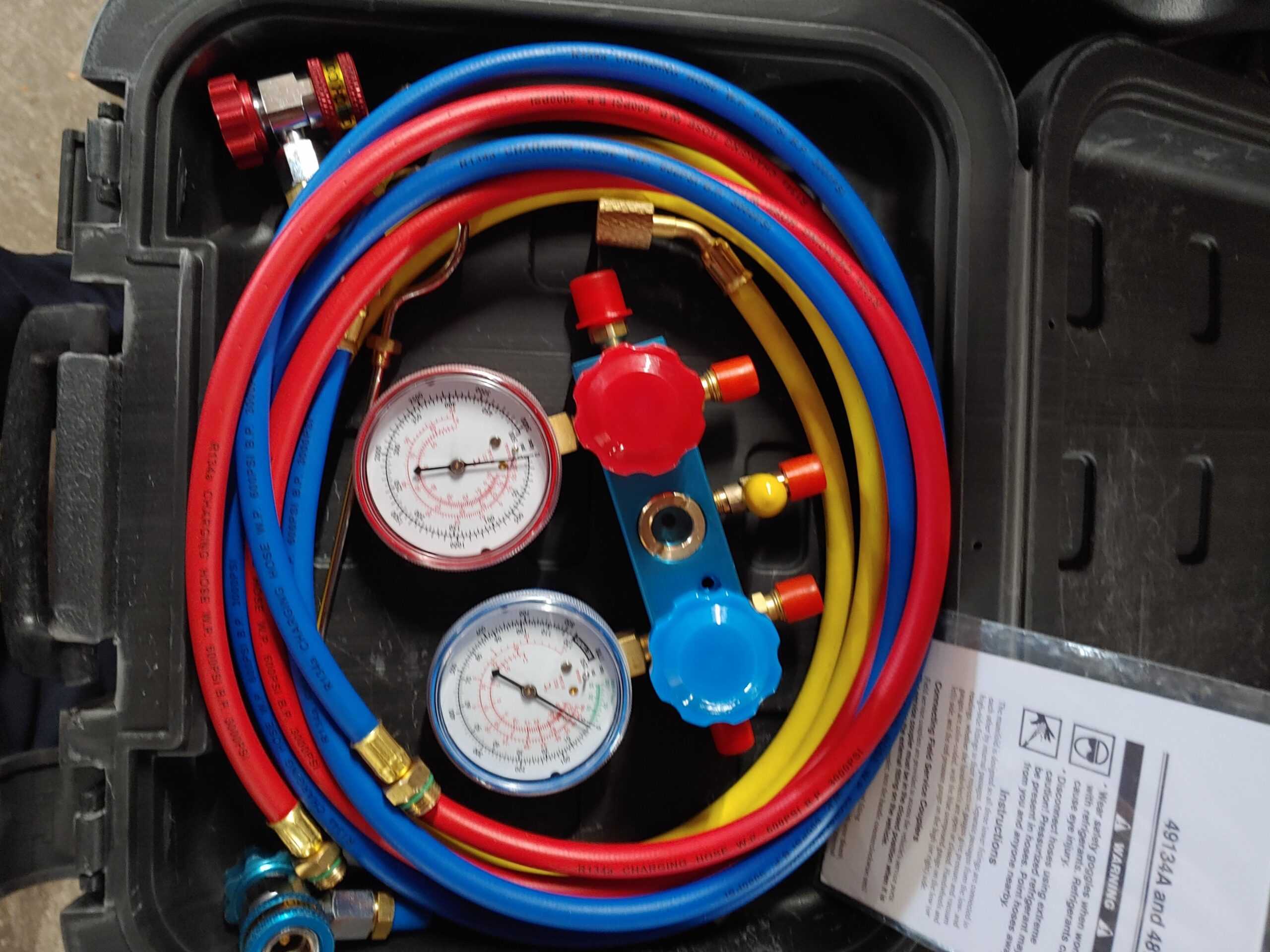 Robinair (49134A) R134 Aluminum Manifold, Hose Set and Service Couplers, MultiColor customer photo 1