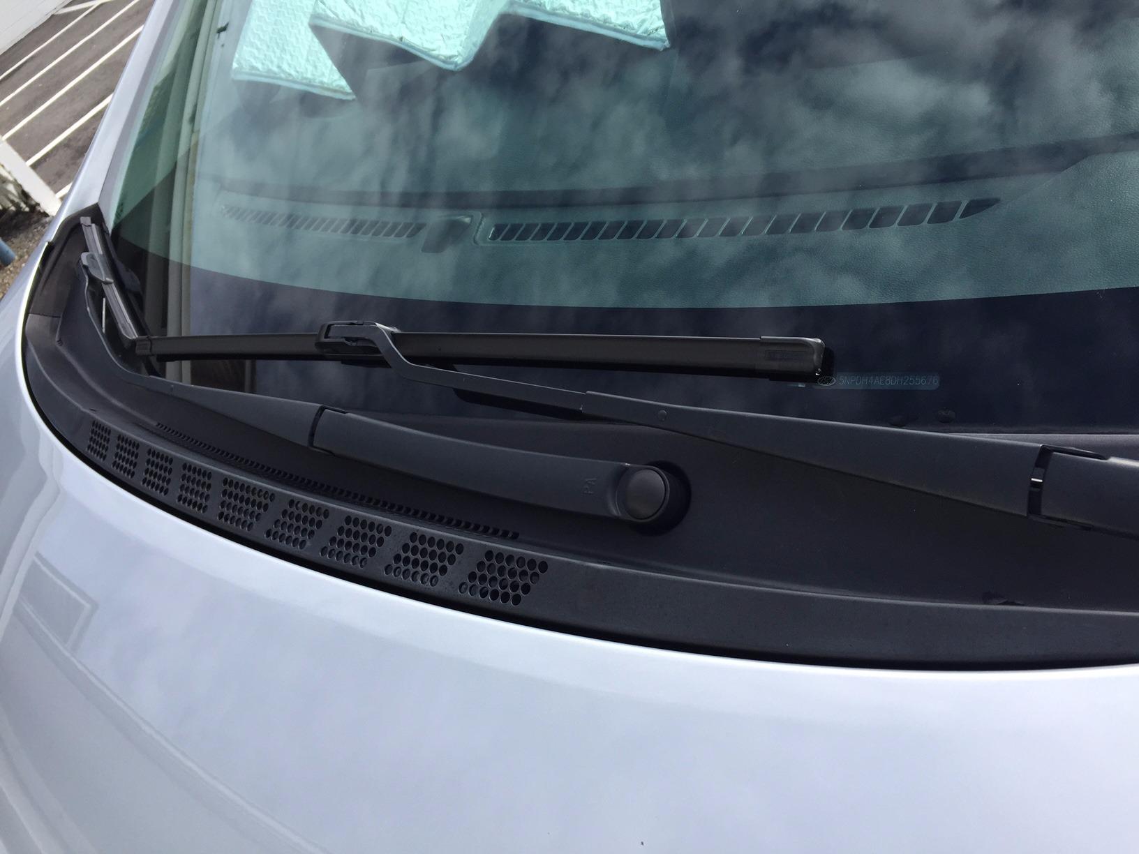 28A ICON Premium Beam Wiper Blade; 28