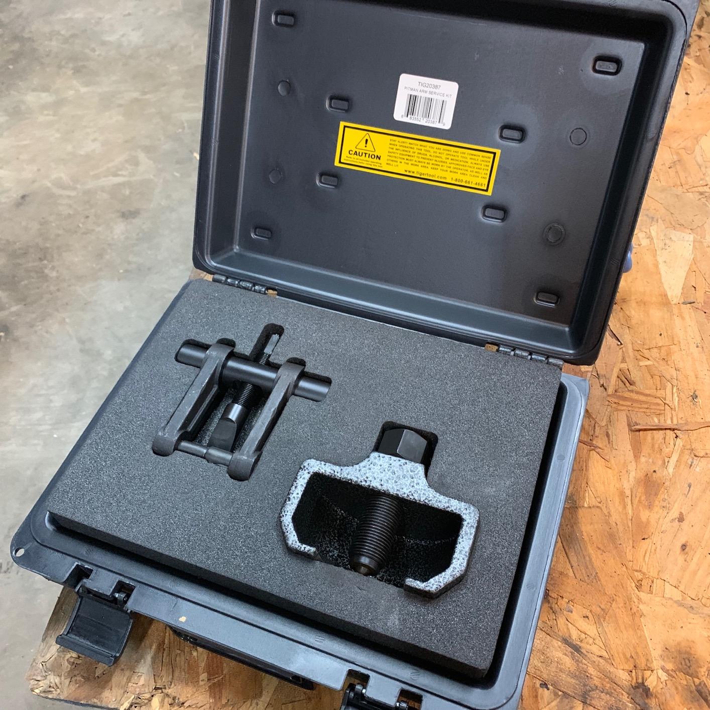 Tiger Tool Pitman Arm Puller for Sheppard M100 for use with Commercial Heavy Duty Trucks & Equipment, Pitman Arm Tool for Class 6 - 8 Transportation Trucks, 10385 customer photo 2