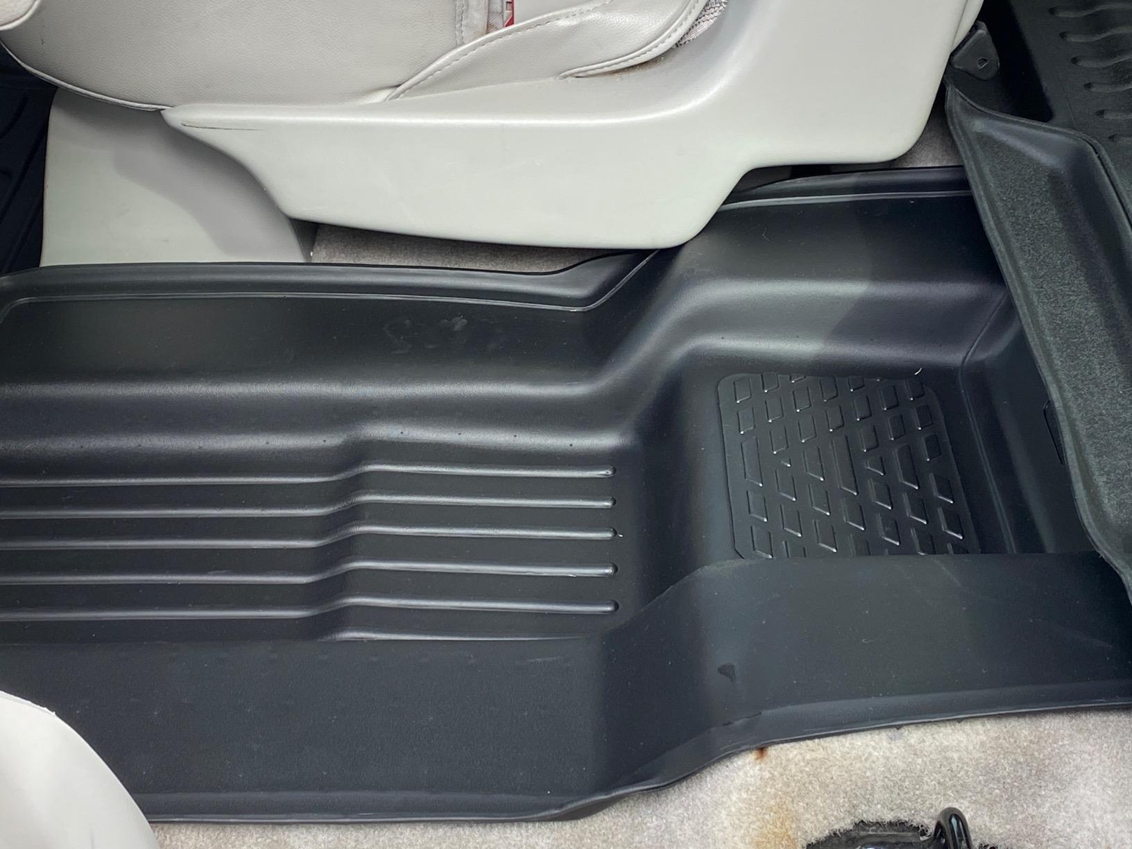 Husky Liners Weatherbeater Cargo Liner | Fits 2007-2014 Cadillac Escalade/Chevrolet Suburban/GMC Tahoe w/2nd Row Bench Seat | 1-pc Black - 28251 customer photo 2