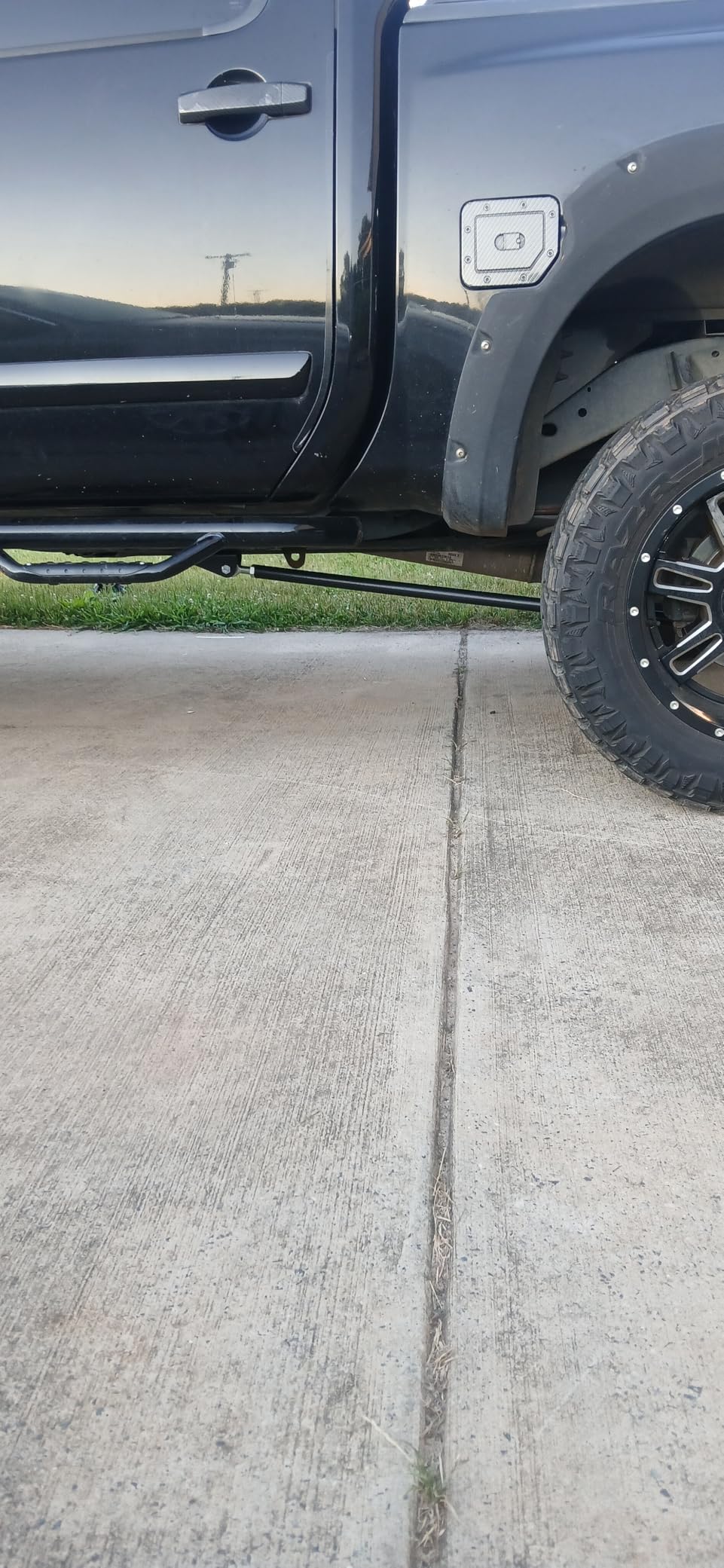 Rough Country Traction Bar Kit for 2004-2015 Titan | 6