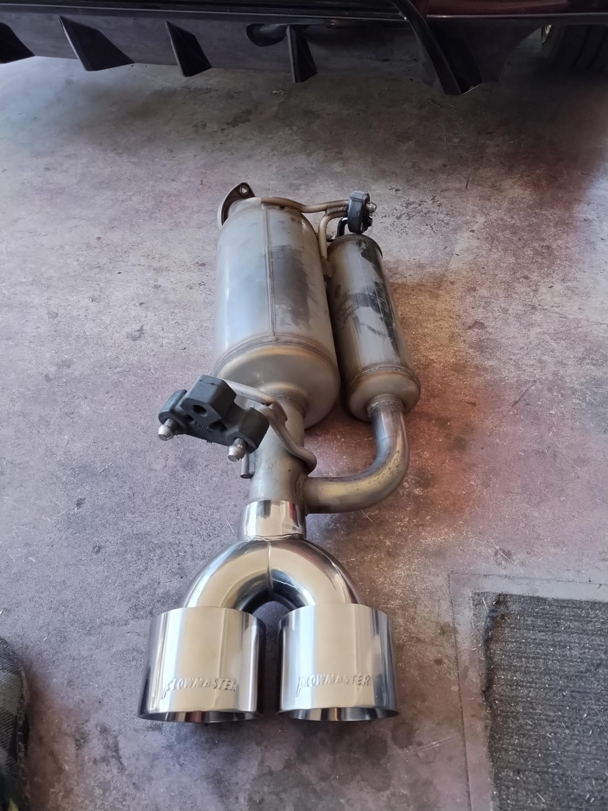 Flowmaster 15391 Exhaust Tip Dual 4 Inch Angle Cut Polished 304 Stainless Steel Fits 2.50 Inch Tubing Weld on customer photo 2