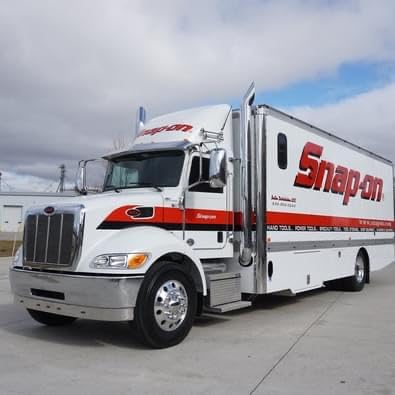 Wizards Bug Release - All Surface Bug Remover and Wash for All Vehicles - Softens and Neutralizes Acidic Bug Protein - Doubles as Spot Cleaner and Pre-Soak Car Cleaner - 1 Gallon customer photo 2