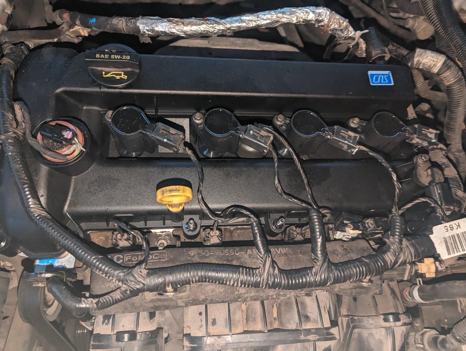62405 Original Equipment Fuel Injector - Compatible with Select Ford Escape, Fusion, Transit Connect; Lincoln MKZ; Mercury Mariner, Milan - Single customer photo 1