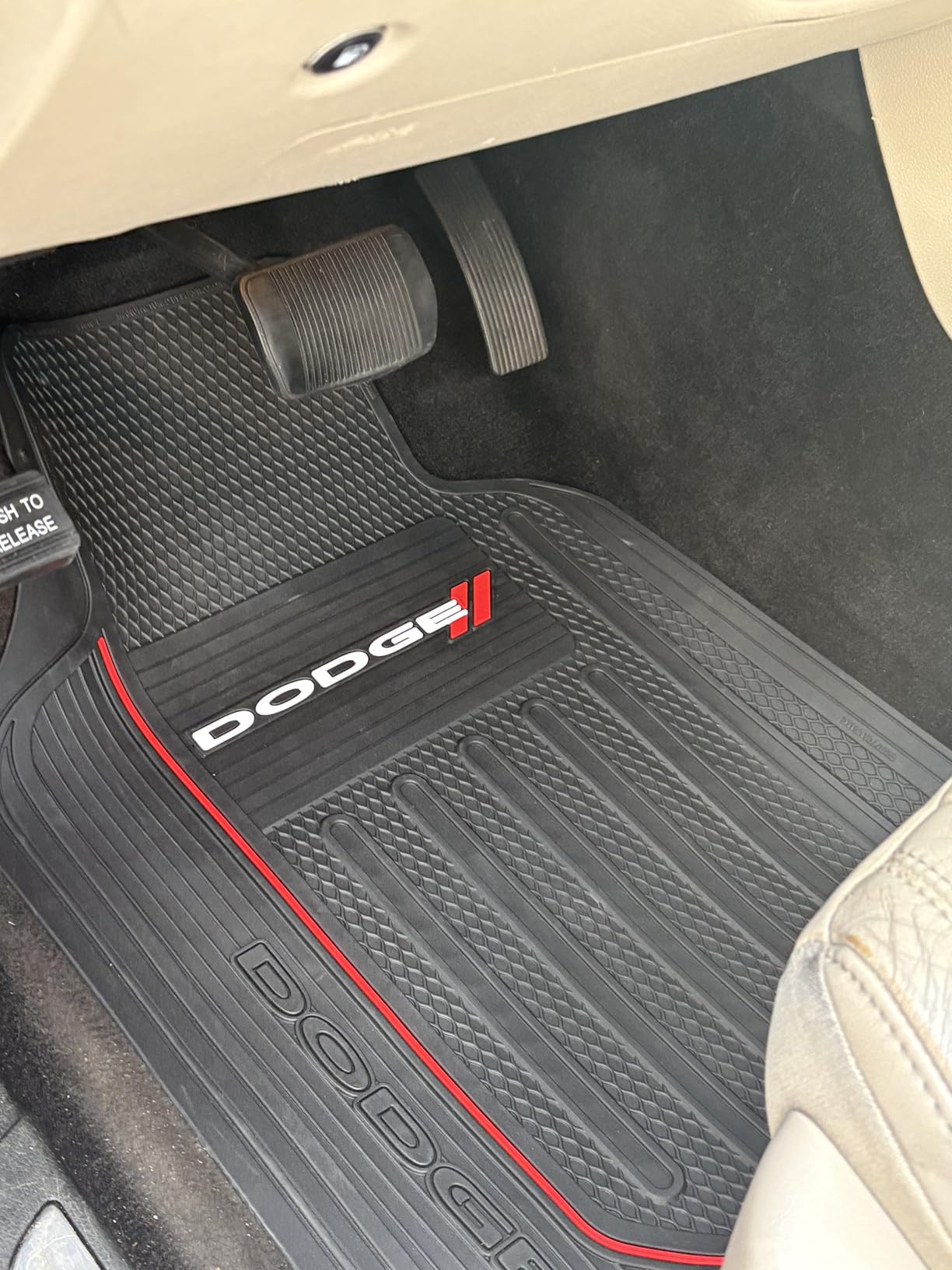 BDK Elite 'Dodge' Automotive Floor Mat Set, All Weather Rubber Mats (001468R01), Black customer photo 1