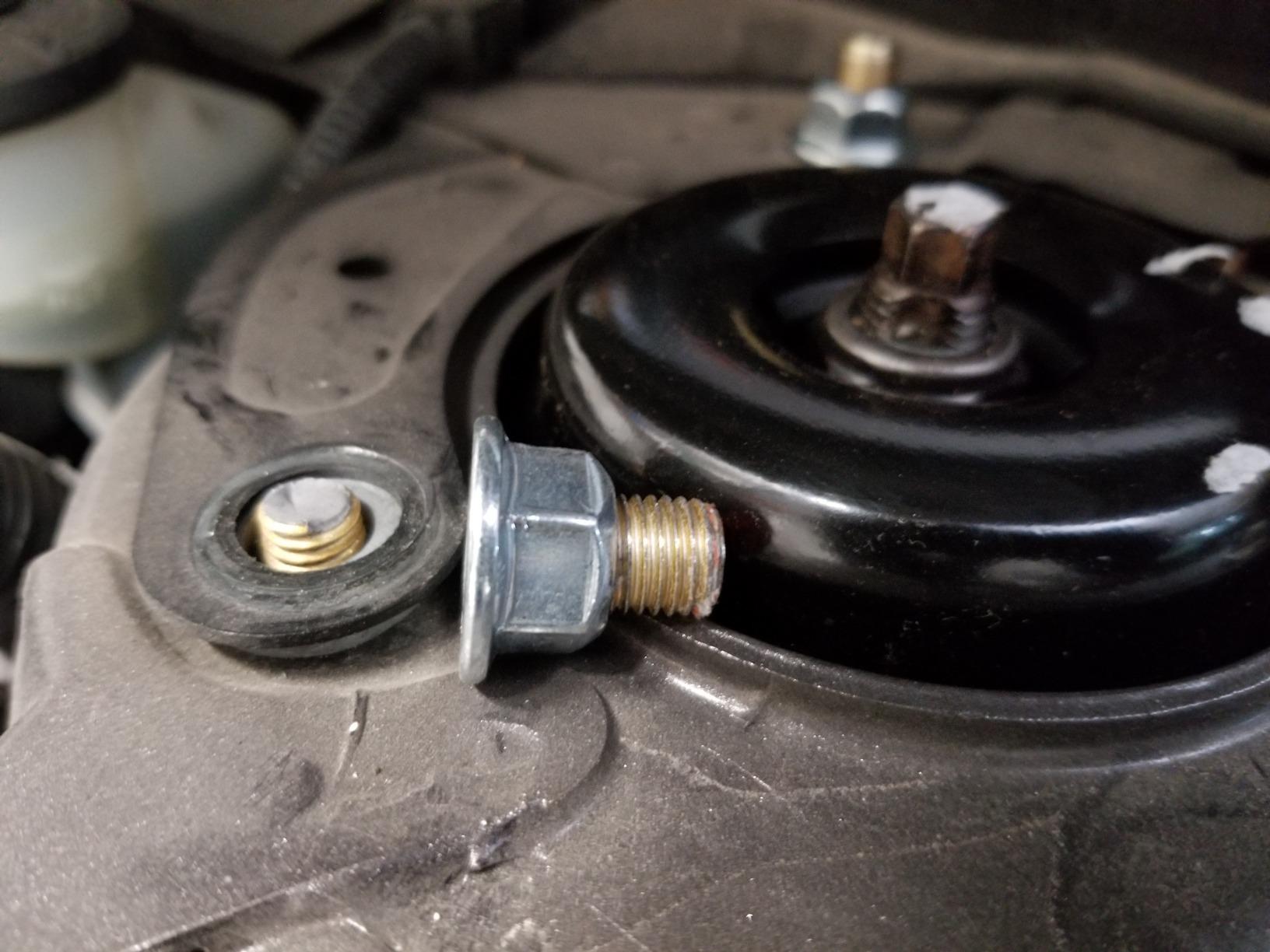 Monroe Quick-Strut 172308 Suspension Strut and Coil Spring Assembly for Toyota Camry customer photo 2