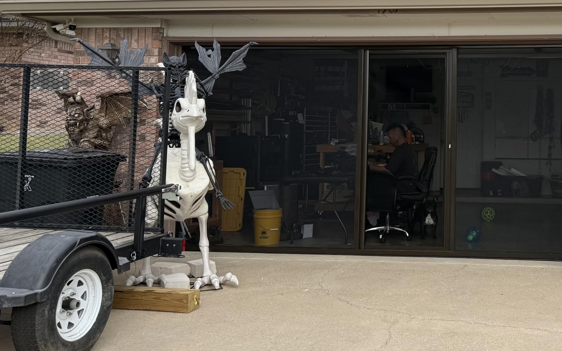 Lifestyle Screens Garage Door Screen - Retractable Screen Door with Charcoal Fiberglass Mesh for Ventilation, Privacy, Protection, and Bug Control, Fits Various Garage Openings, Brownstone (16'Wx7'H) customer photo 1