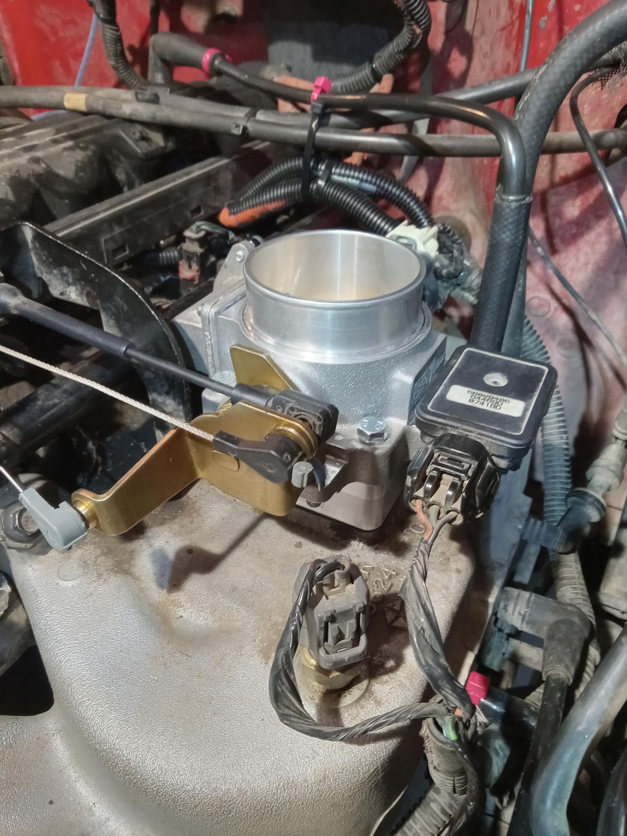 Rough Country Throttle Body Spacer for 87-06 Jeep Wrangler TJ/YJ/XJ/MJ - 1068 customer photo 1