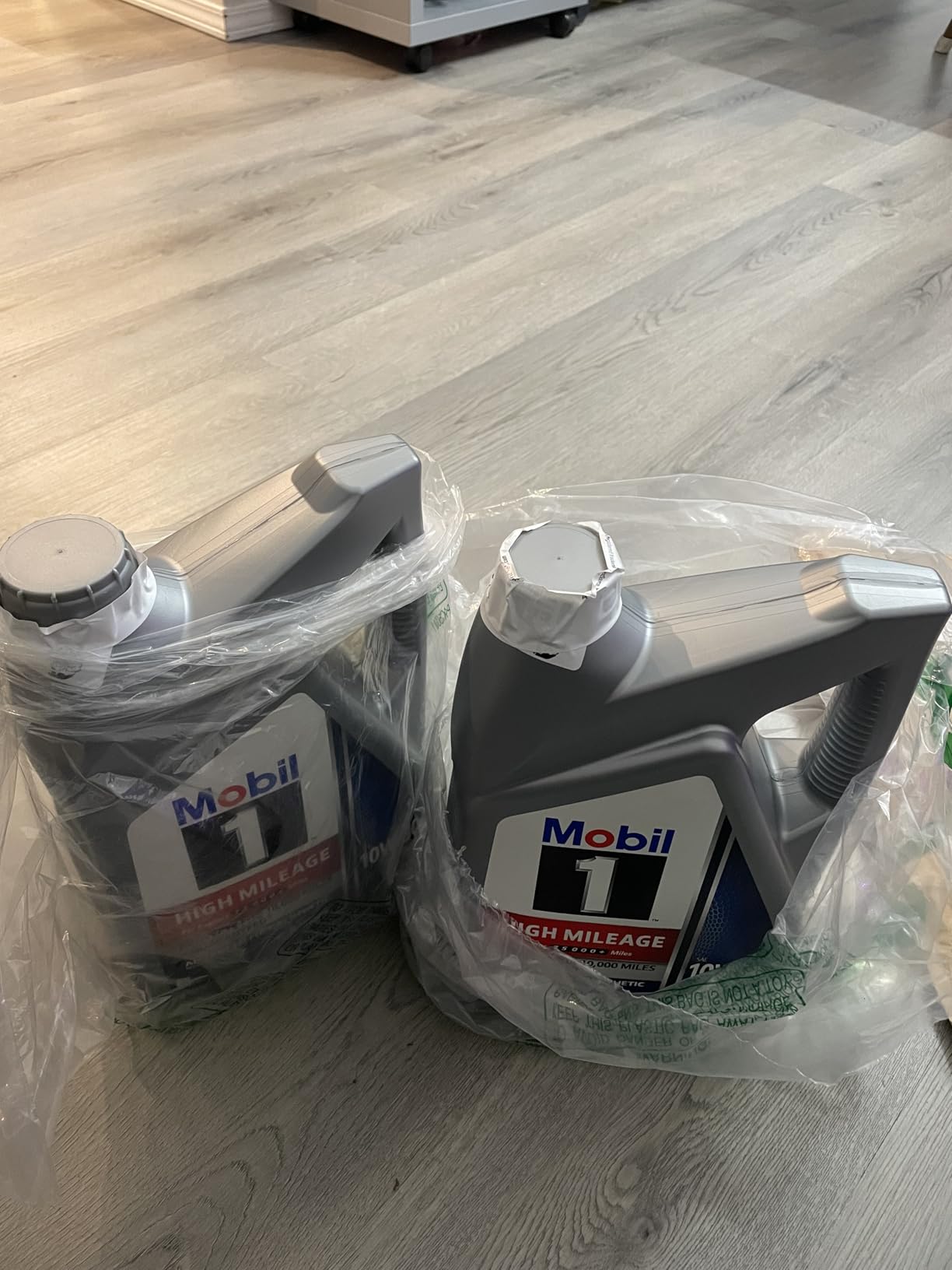Mobil 1 High Mileage Full Synthetic Motor Oil 10W-30, 5 Quart customer photo 1
