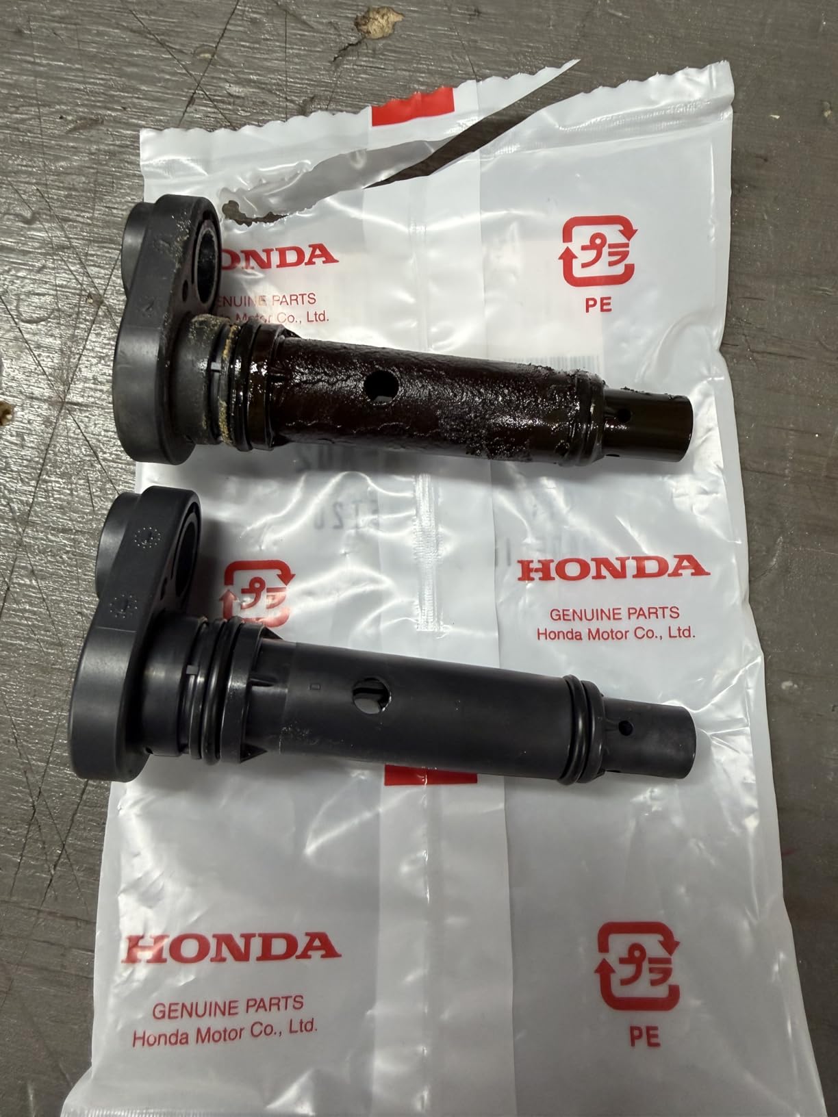Genuine Honda 17130-RCA-A02 PCV Valve Assembly customer photo 2