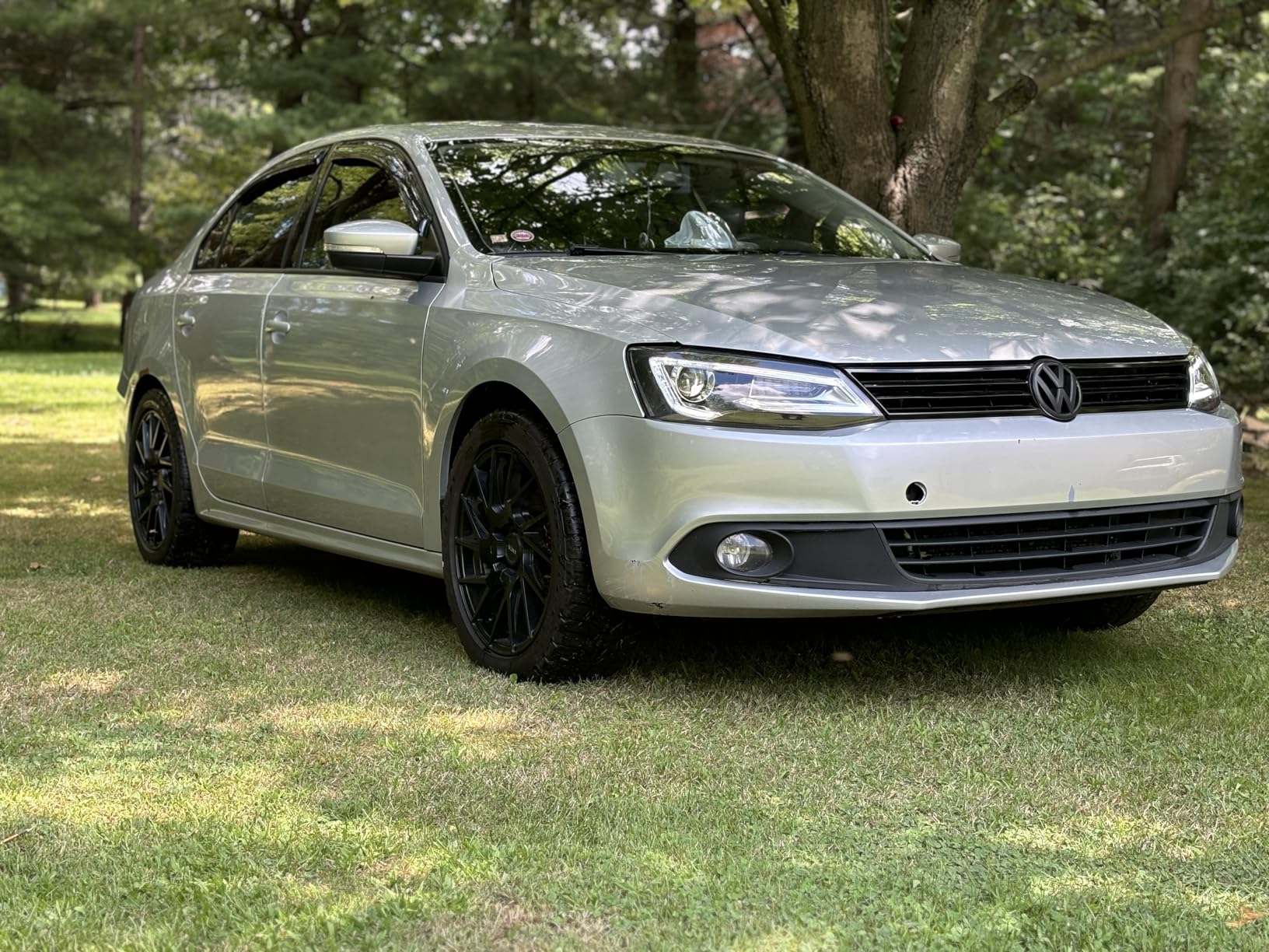 Auto Ventshade [AVS] Outside Mount Rain Guards for 2011 - 2018 Volkswagen Jetta | Window Vent Visors, 4 pcs. - Smoke | 94985 customer photo 1