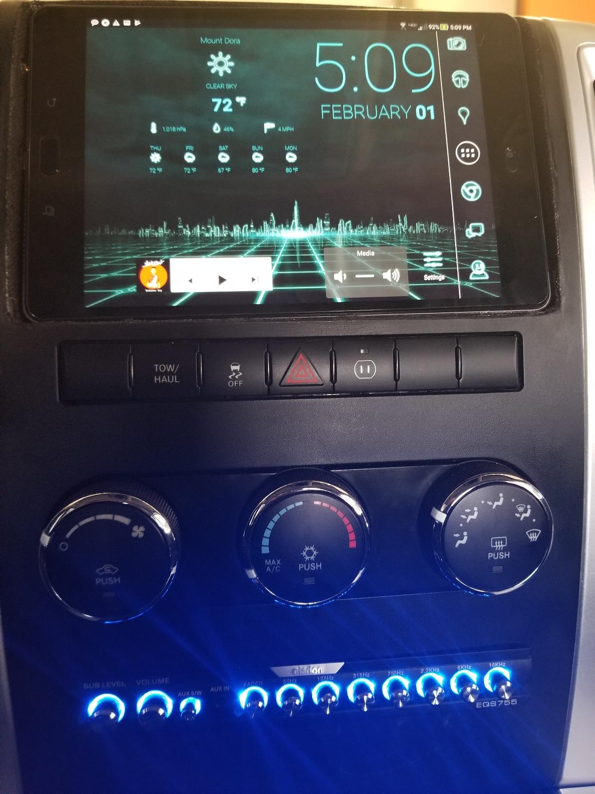 Clarion EQS755 7-Band Car Audio Graphic Equalizer with Front 3.5mm Auxiliary Input, Rear RCA Auxiliary Input and High Level Speaker Inputs, BLACK customer photo 2