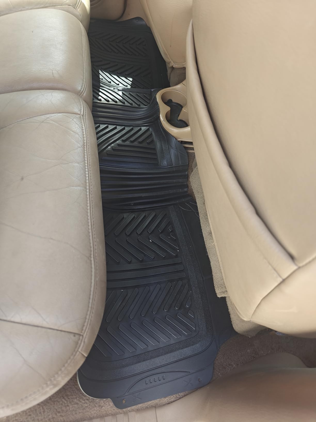 Motor Trend 3 Row Odorless Rubber Floor Mats & Liners for Car SUV Van, Durable Heavy Duty Polymerized Latex Full Interior Protection, Extra-High Ridgeline Design, Black customer photo 2