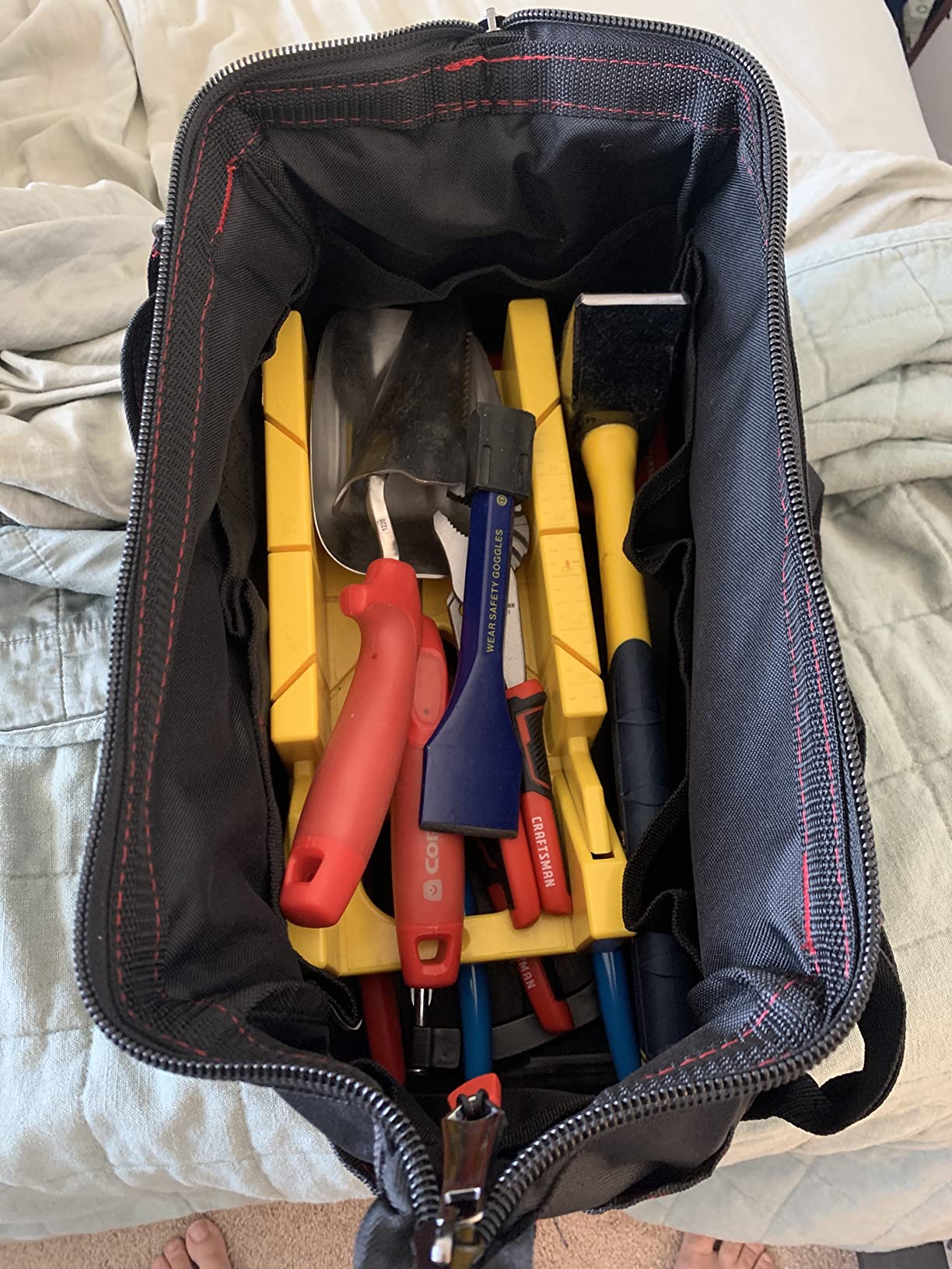 WORKPRO 16-inch Close Top Wide Mouth Tool Storage Bag with Water Proof Rubber Base, W081022A, 16