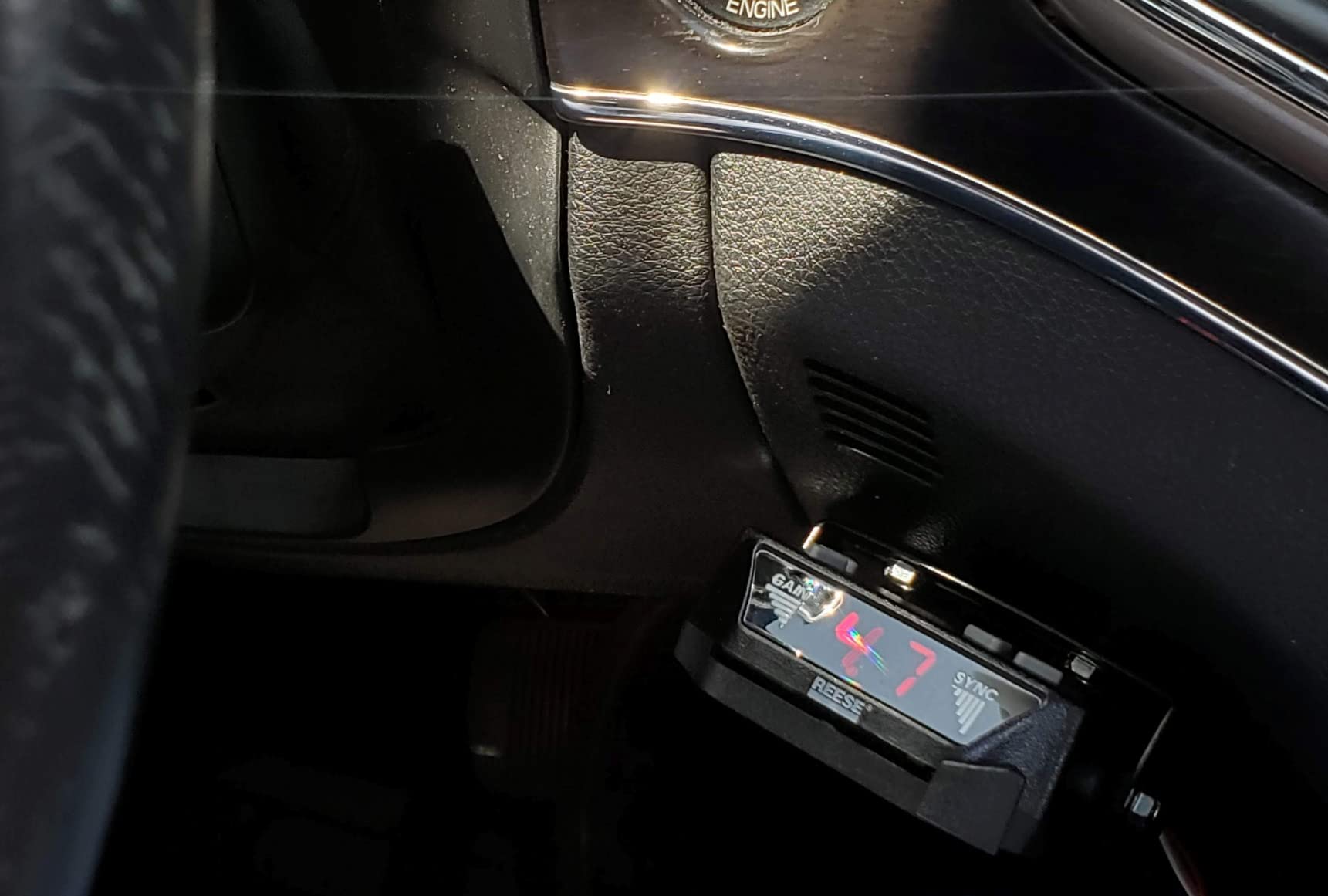 REESE Towpower 8507111 Brakeman IV Time-Delay Brake Controller for Trailers with 1-4 Axles customer photo 2