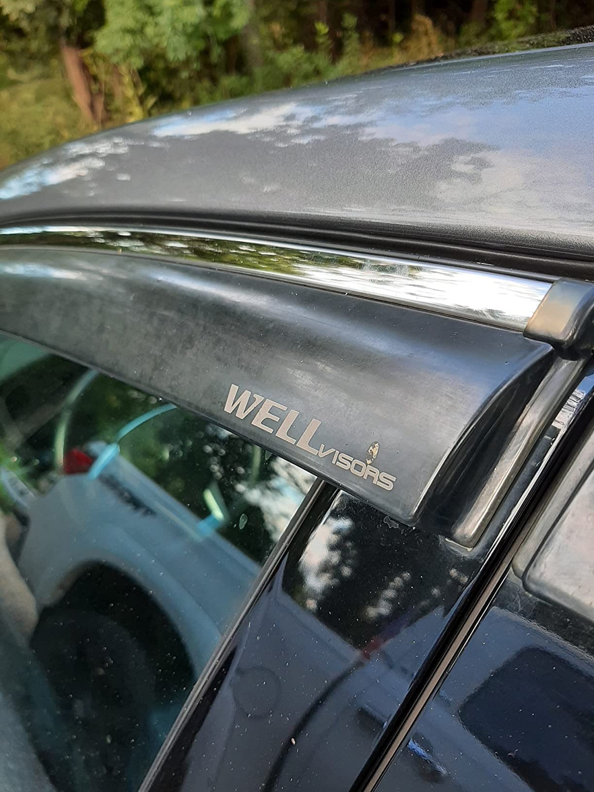 WellVisors Window Visors Wind Deflectors Compatible with Hyundai 2015-2019 Sonata with Chrome Trim Rain Guards 3-847HY009 customer photo 2