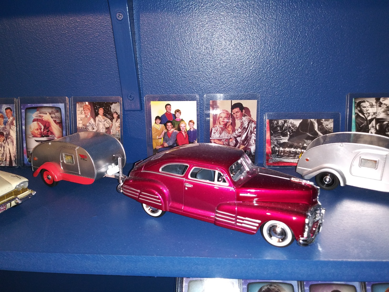 1948 Chevy Aerosedan Fleetline, Red - Motormax Premium American 73266-1/24 Scale Diecast Model Car customer photo 1