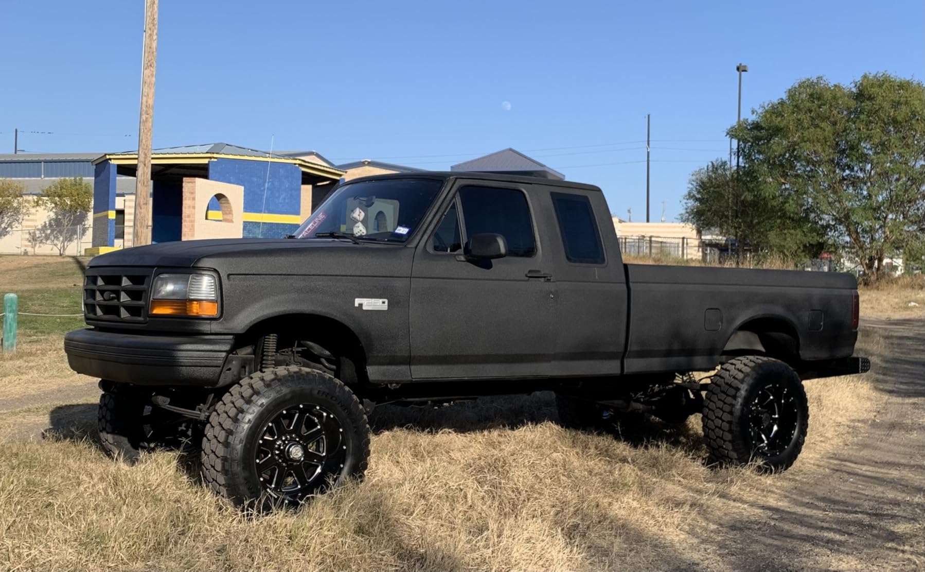 Raptor Black Urethane Spray-On Truck Bed Liner Kit, Protective Paint With Spray Gun, 6 Quart Kit customer photo 1