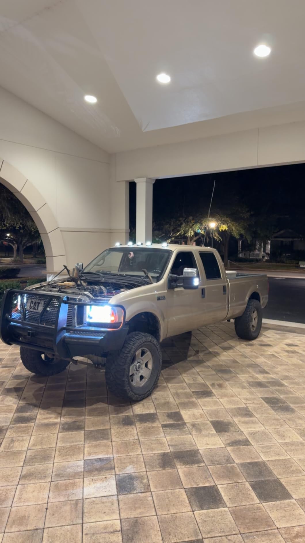 Xprite Smoke Lens Rooftop Cab Clearance Light, Roof Top Marker Running White LEDs Lights Kit Compatible with Pickups Trucks Ford Dodge Ram GMC Toyota Vans SUV POV Vehicle, 5Pcs customer photo 2