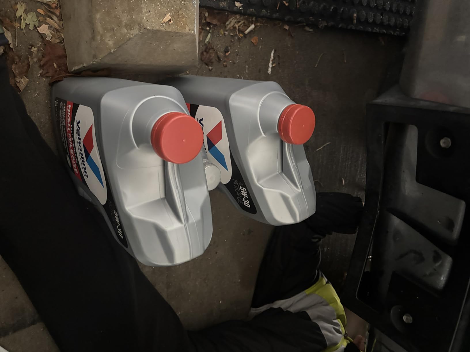 Valvoline MaxLife High Mileage Full Synthetic 5W-20 Motor Oil 5 Quart customer photo 1