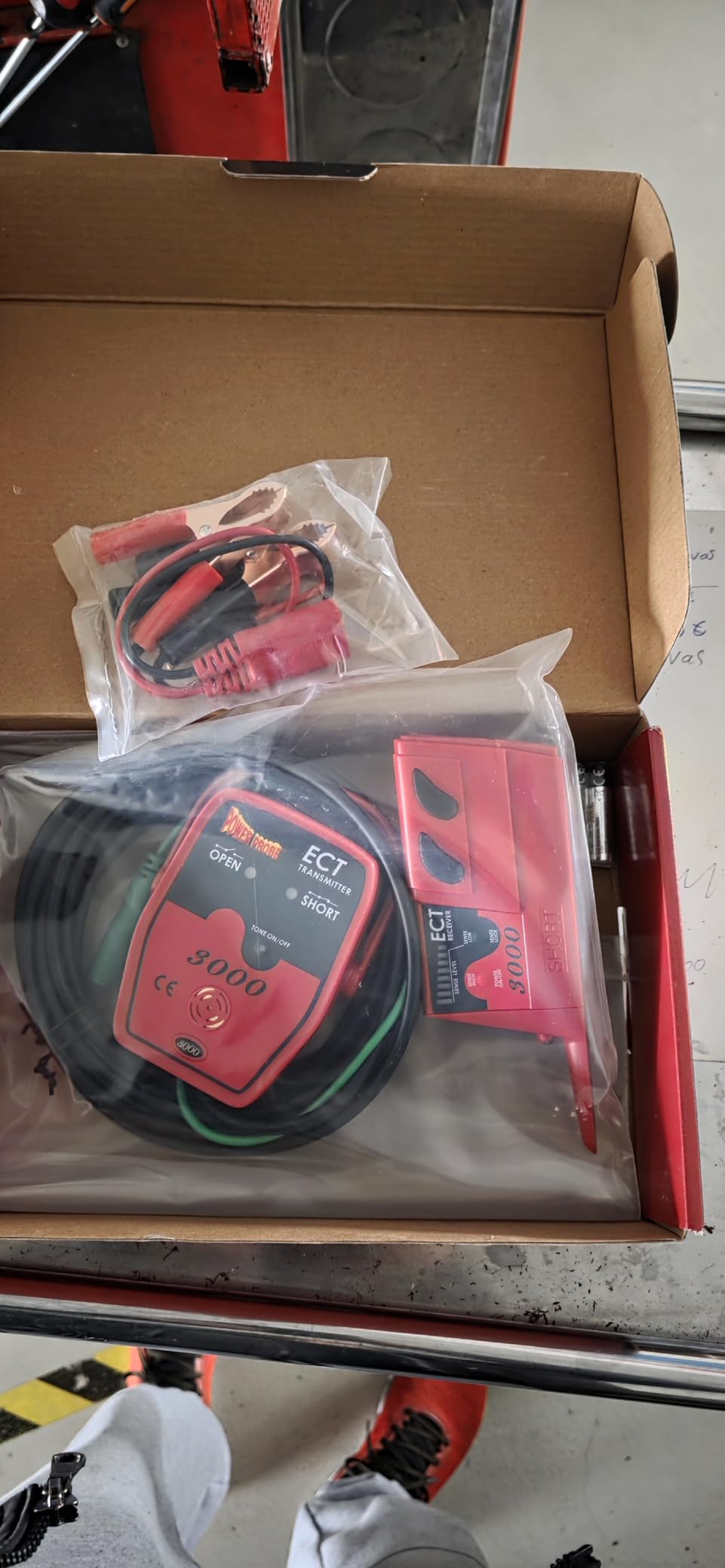 ECT3000 Circuit Tracer for Shorts and Opens (Tool Only) customer photo 2