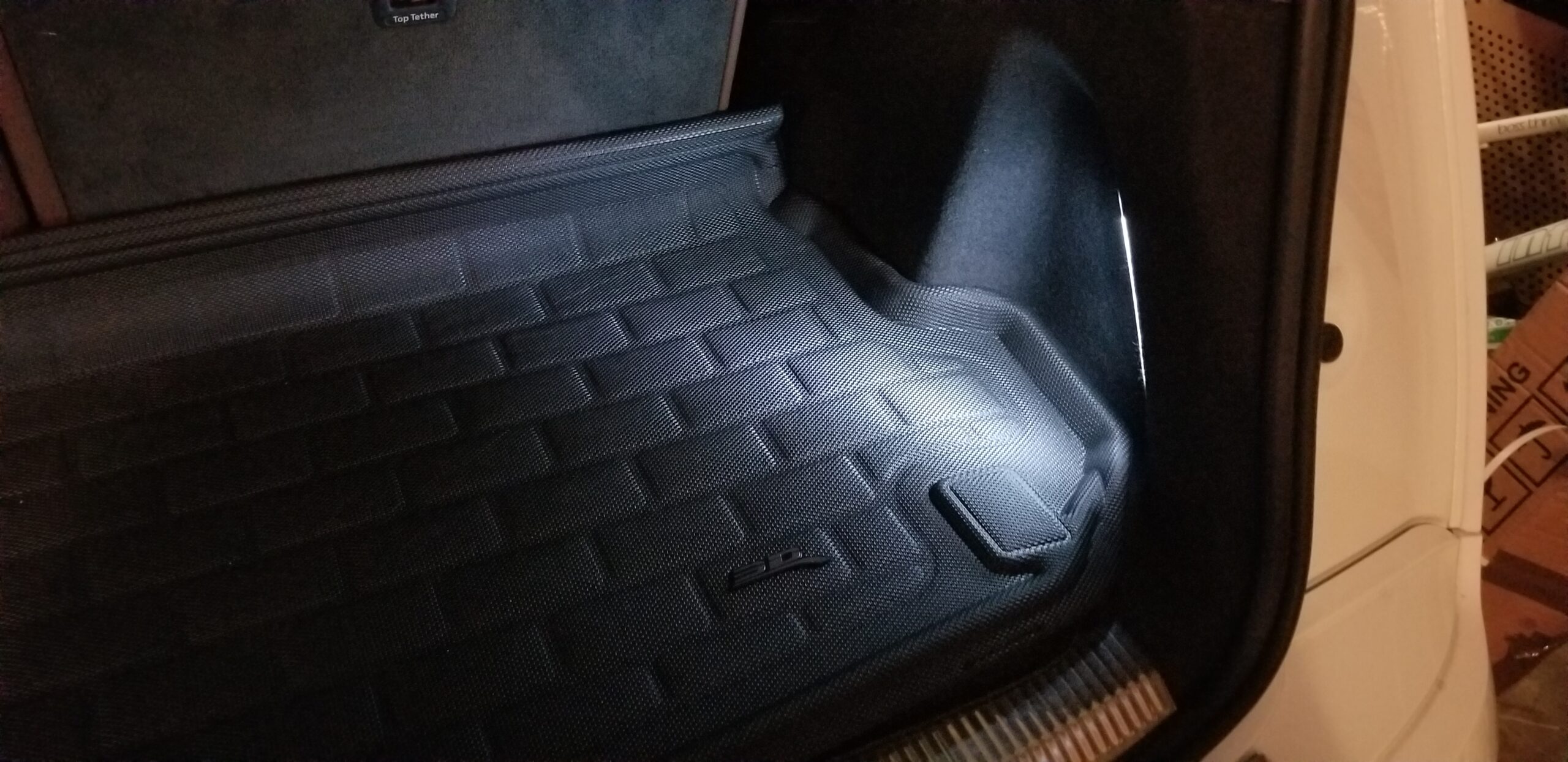 3D MAXpider Custom Fit Behind 2nd Row Stowable Kagu Cargo Liner (Black) Compatible with Audi Q7 (4M) 2017-2026 / SQ7 (4M) 2020-2026 customer photo 1