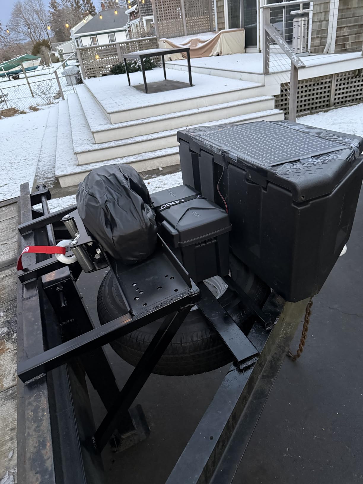 EL JEFE Black Waterproof Winch Cover - Automotive Exterior Accessories, Truck and Jeep Accessories - for 8,000-13,000 lb Winches, Jeep, ATV, Boat, Trailer - All Year Round Protection customer photo 2