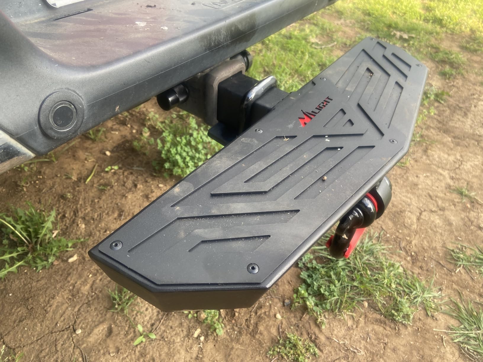 Nilight Hitch Step 2 Inch Receiver Universal Trailer Hitch Step Armor with Anti-Theft D-Ring Shackle Hitch Lock Stabilizer Anti-Slip Design Rear Bumper Guard for Pickups Trucks Vans SUVs ATVs customer photo 2