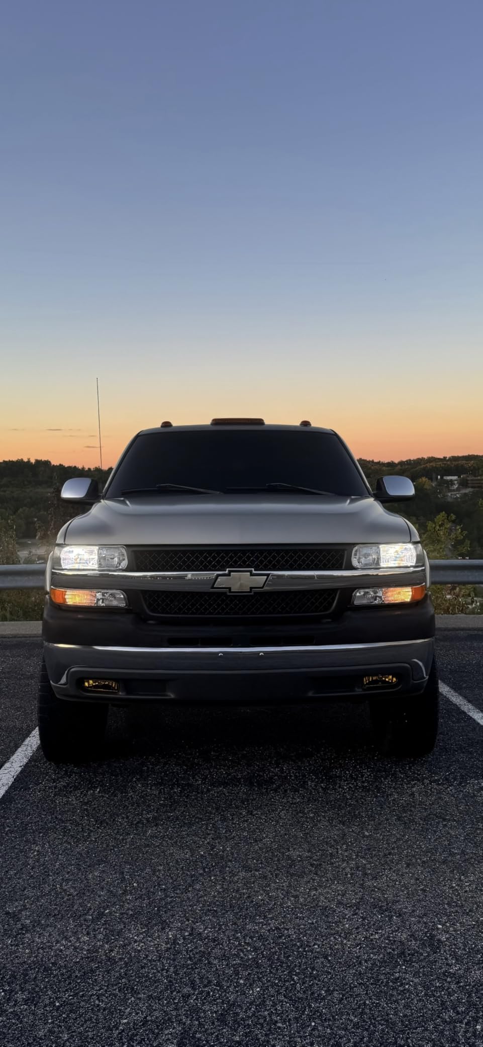 Partsam 3PCS Amber LED Cab Roof Marker Light Top Running Lights w/Wiring Compatible with Silverado/Sierra 1500 1500HD 2500 2500HD 3500 2002-2007 Pickup Trucks customer photo 1