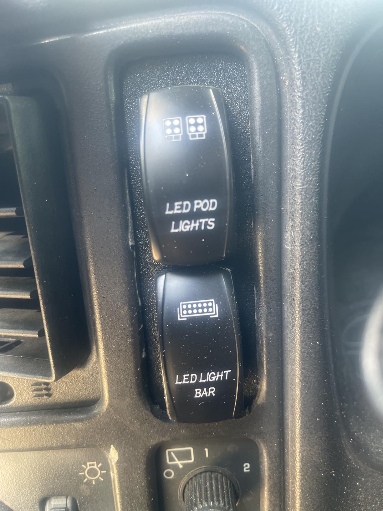 Nilight 10011W 16AWG Wiring Harness Kit-2 Leads LED Light Bar 12V On/Off 5 Pin Rocker Switch Power Relay Blade Fuse for Jeep Boat Trucks, 2 Years Warranty customer photo 1