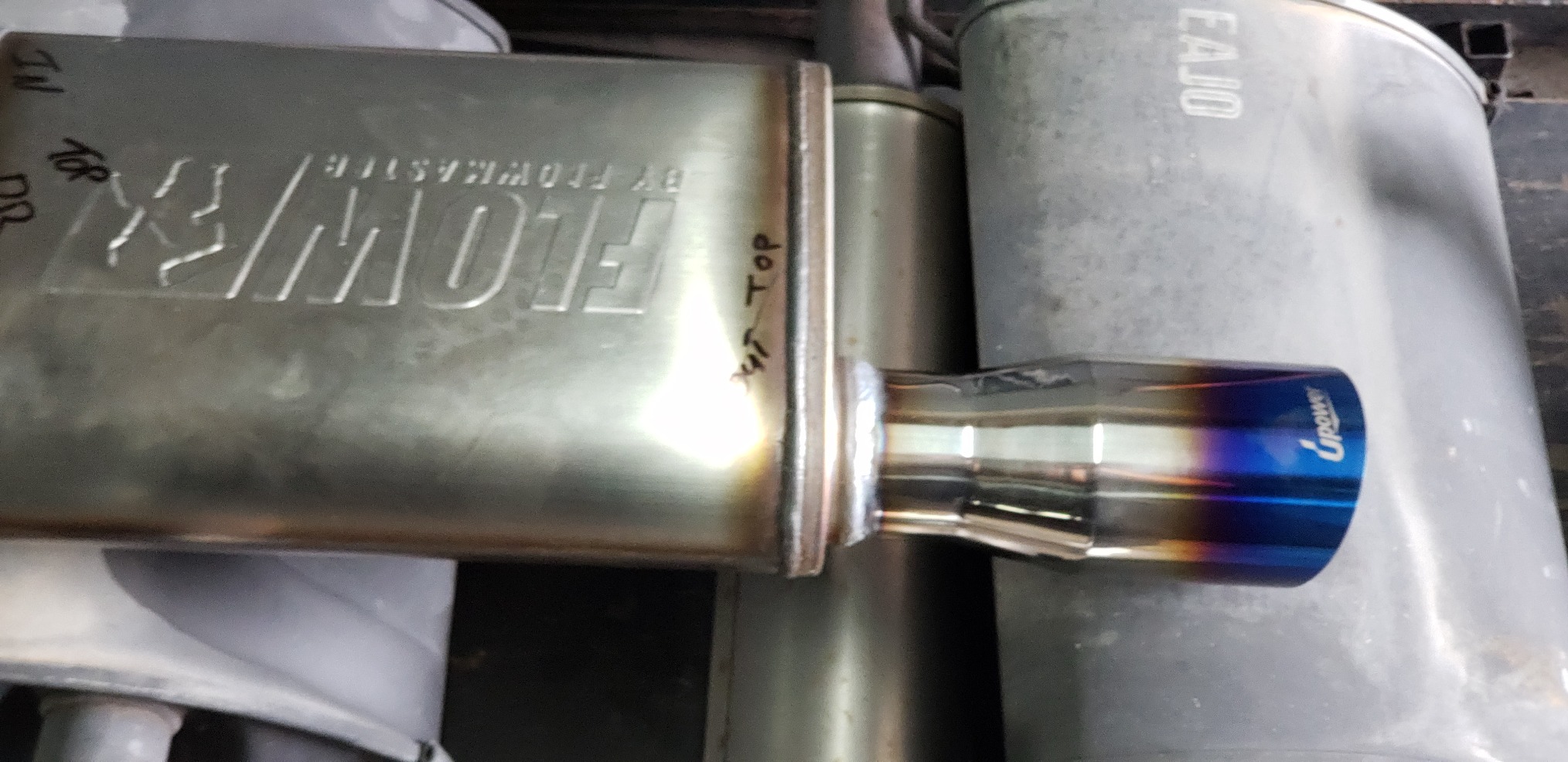 Upower Pack of 2 Blue Burnt Exhaust Tip 2.5