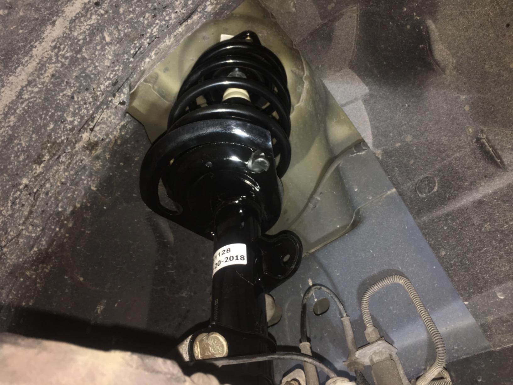 Detroit Axle - 2.4L 2.5L Front Struts Sway Bars for Toyota RAV4 Complete 2 Struts with Coil Spring 2 Front Sway Bar Links Replacement Ready customer photo 2