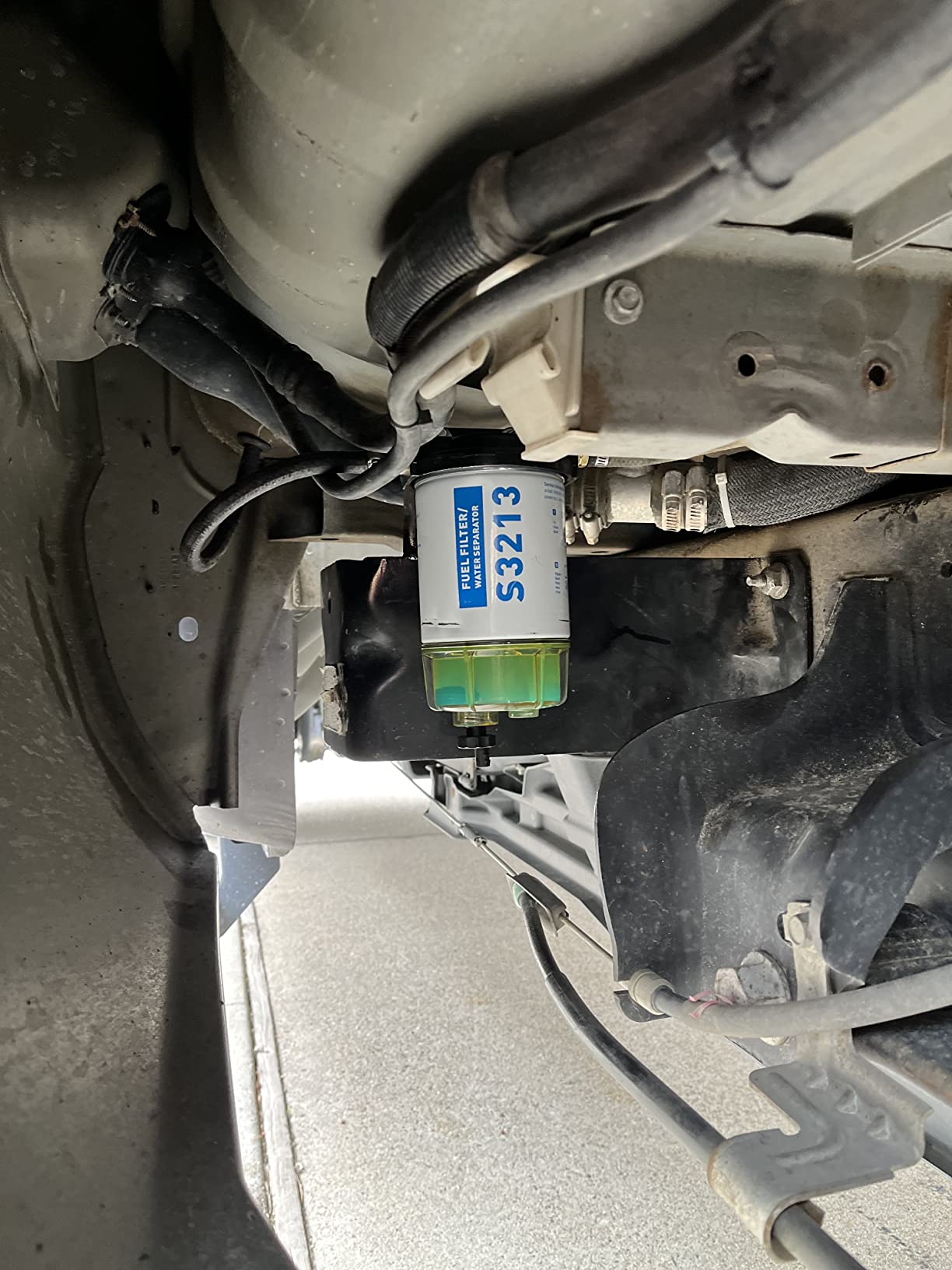 CARMOCAR Fuel Filter Water Separator replacement for Marine Outboard Motor Mercury customer photo 1