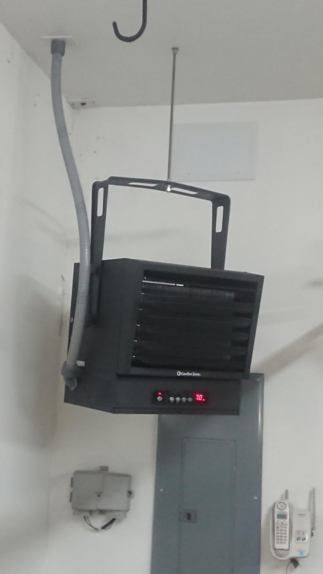 Comfort Zone 10,00W Hard-Wired Garage Heater - Industrial & Commercial Ceiling Mount, 240V Fan-Forced Heater with Remote, Digital Thermostat, Timer, 2 Heat Settings, Overheat Protection, Grey customer photo 1