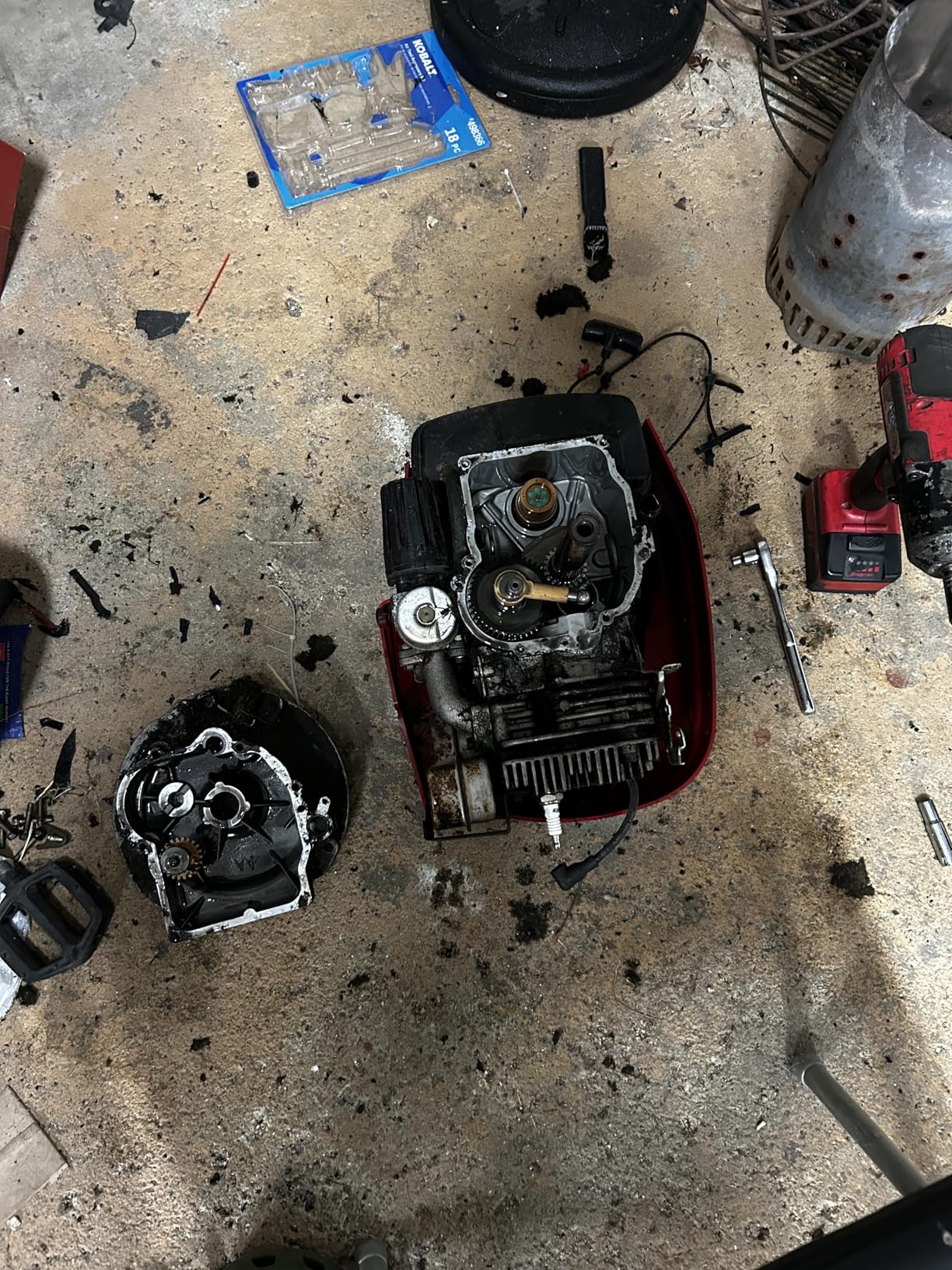 ABRO Ultra Plus 999 RTV Silicone Sealant and Gasket Maker - Black - 3 oz customer photo 1