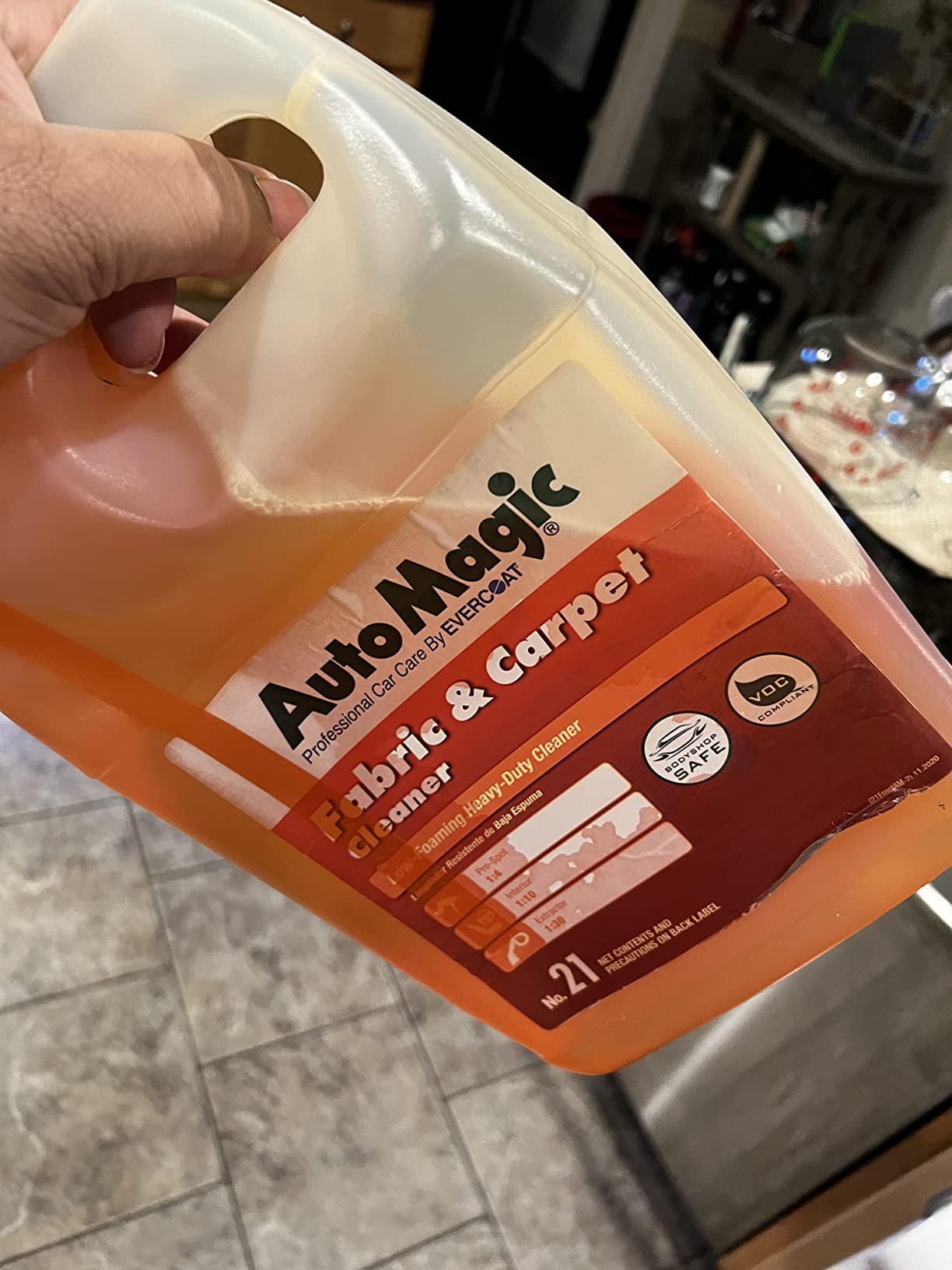 Auto Magic Fabric & Carpet Cleaner for Hot or Cold Water Extraction Machines - 128 Fl Oz customer photo 1