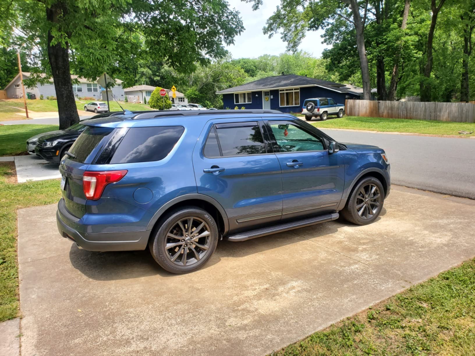 TAC Running Boards Fit 2011-2019 Ford Explorer Value Aluminum SUV Black Side Steps Nerf Bars Step Rails Running Boards Off Road Automotive Exterior Accessories (2 Pieces Running Boards) customer photo 2