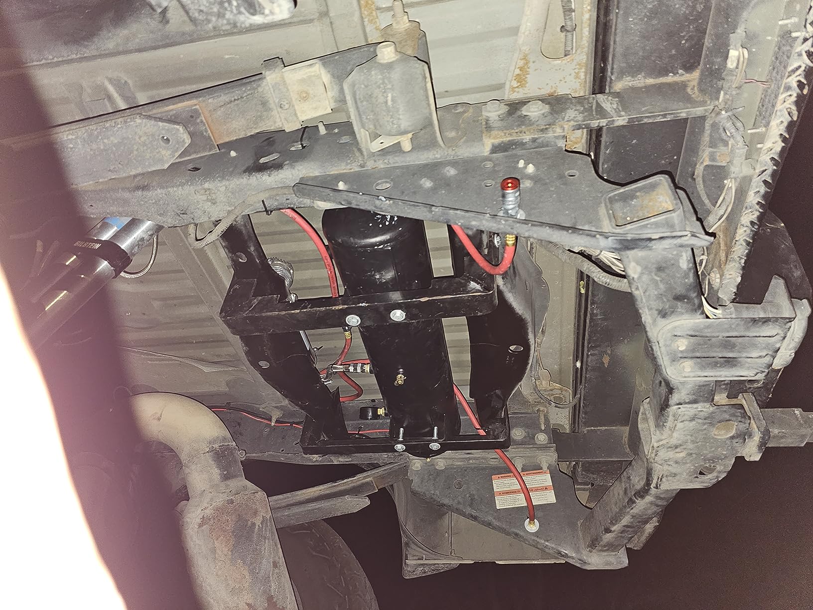 Vixen Air Suspension Kit for Truck/Car Bag/Air Ride/Spring. On Board System- 200psi Compressor, 5 Gallon Tank. for Boat Lift, Towing, Lowering, Leveling Bags, Onboard Train Horn, Semi/SUV VXO4852C customer photo 2