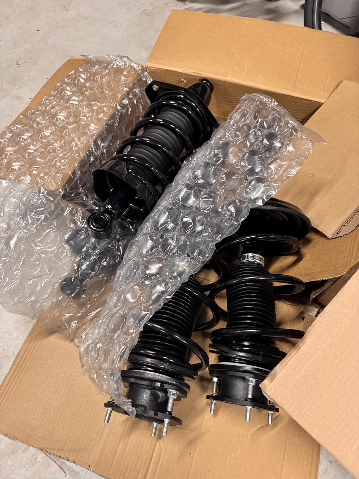 Detroit Axle - 4 Struts for 2007-2011 Toyota Camry 2008-2012 Avalon 2007-2009 Lexus ES350 Complete Front Rear Struts with Coil Spring Replacement Suspension Quick Install Ready Shocks Assembly customer photo 1