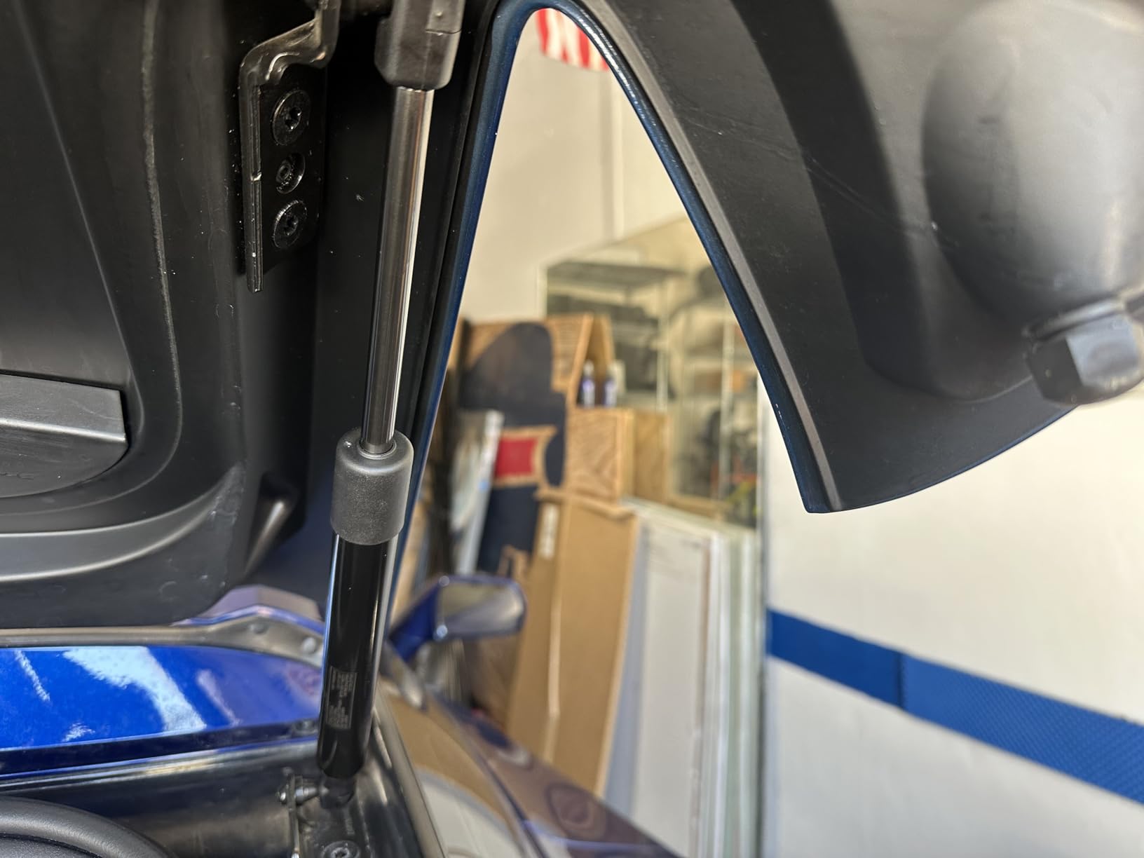 A-Premium Front Hood Lift Supports Shock Struts Gas Spring Damper Compatible with Chevrolet Models - Corvette 2005-2013 - Replace# 10399704, 95647(2PC Set) customer photo 1