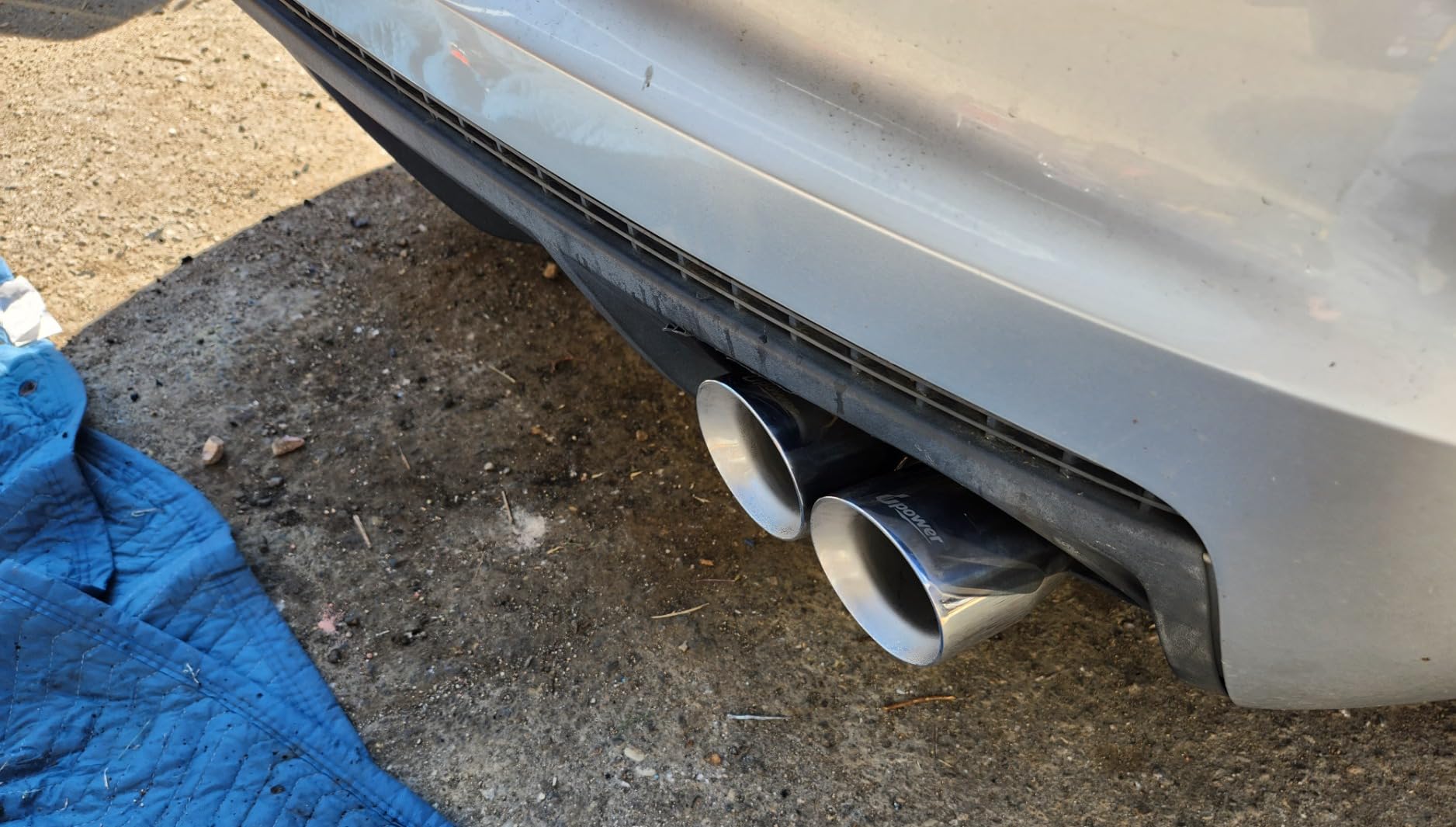 Upower Pack of 2 Dual Exhaust Tip Tailpipe 2.5 Inch Inlet 3.5