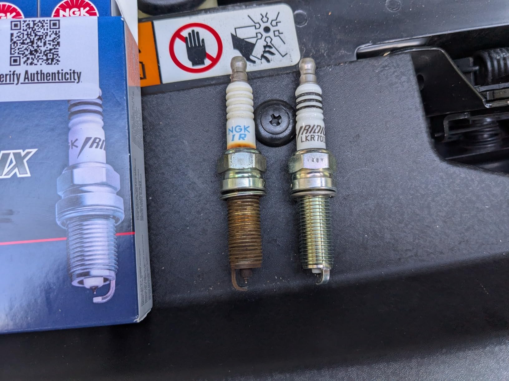 NGK LKR7DIX-11S Iridium IX Spark Plug (93175) - 4 Pack customer photo 2