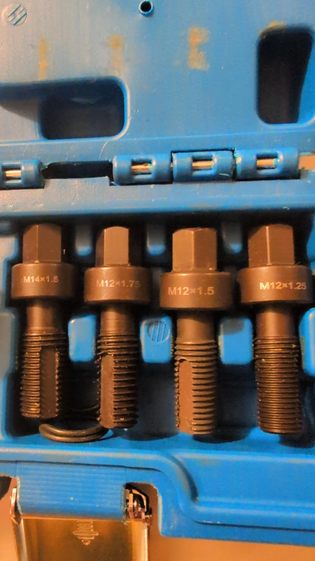 WINTOOLS Wheel Stud Master Re-Threader Kit customer photo 2